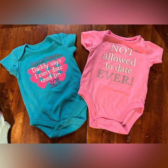 Bundle of 6 granimals, onesies, shorts, size 0-3 months, pink, blue - Picture 10 of 10